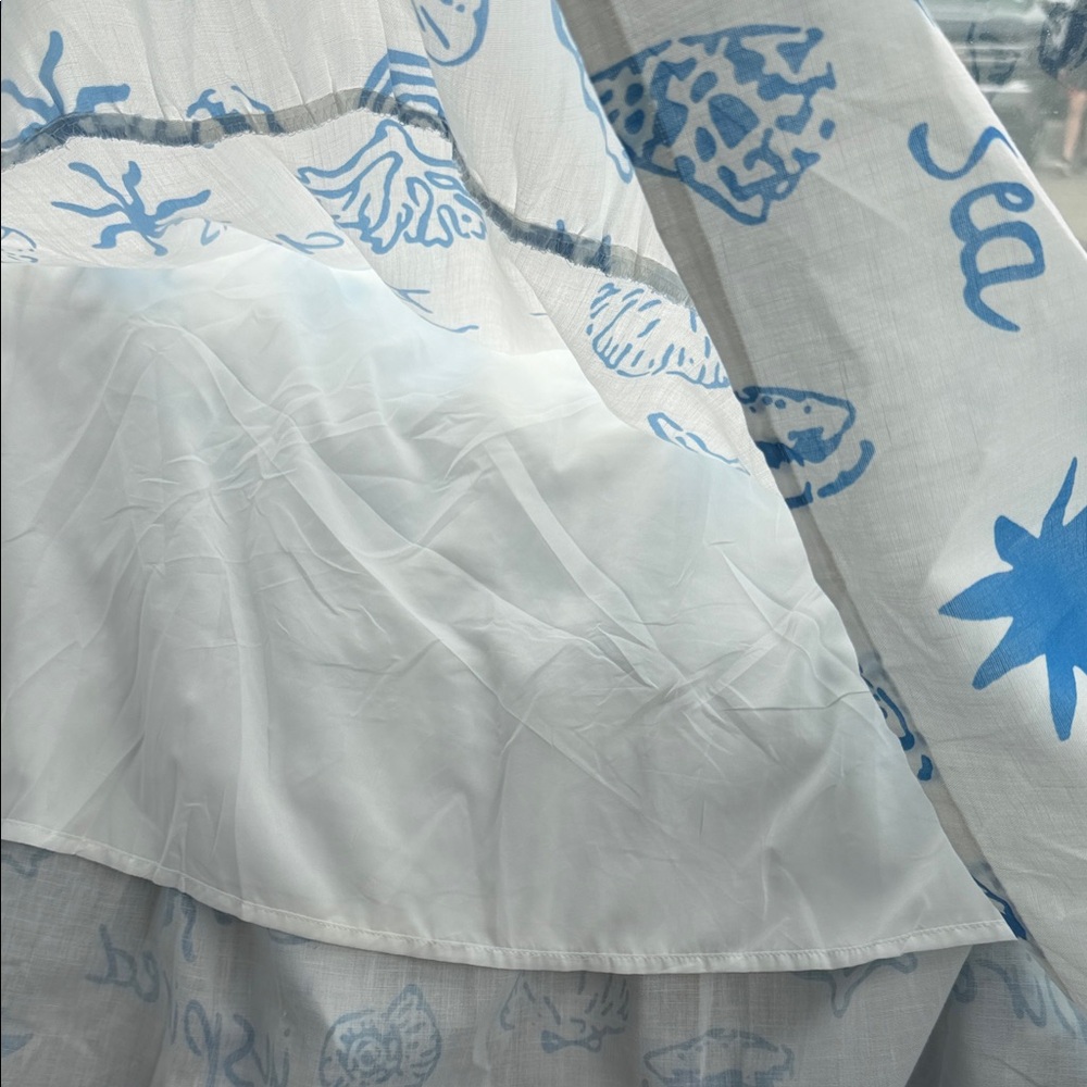 Umgee Blue and White Patterned Dress - Picture 7 of 8